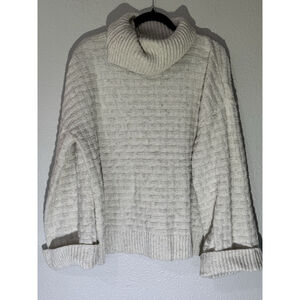 CeCe Turtleneck Sweater Large Beige Metallic Knit Textured Basket Weave Pullover